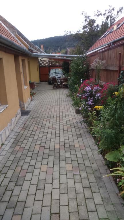 Csaladi Haz Apartment บูดาเปสต์ ภายนอก รูปภาพ